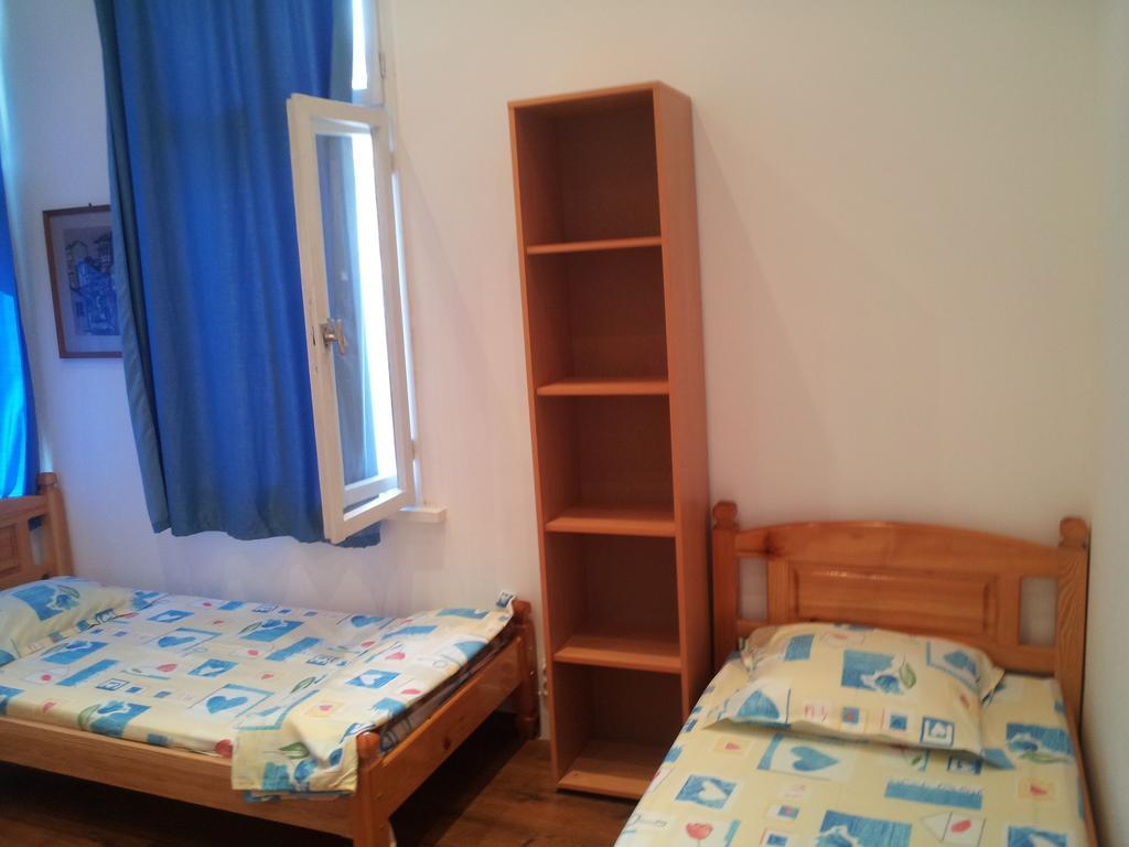 Hostel Old House Burgas City Zimmer foto